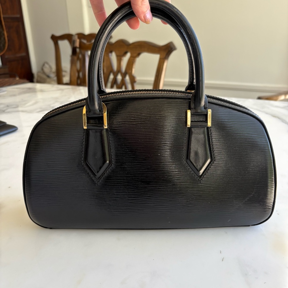 Louis Vuitton Jasmin Epi Leather Black Handbag - Picture 4 of 16